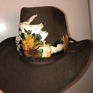 Resistor Beaver Hat with Feather Band